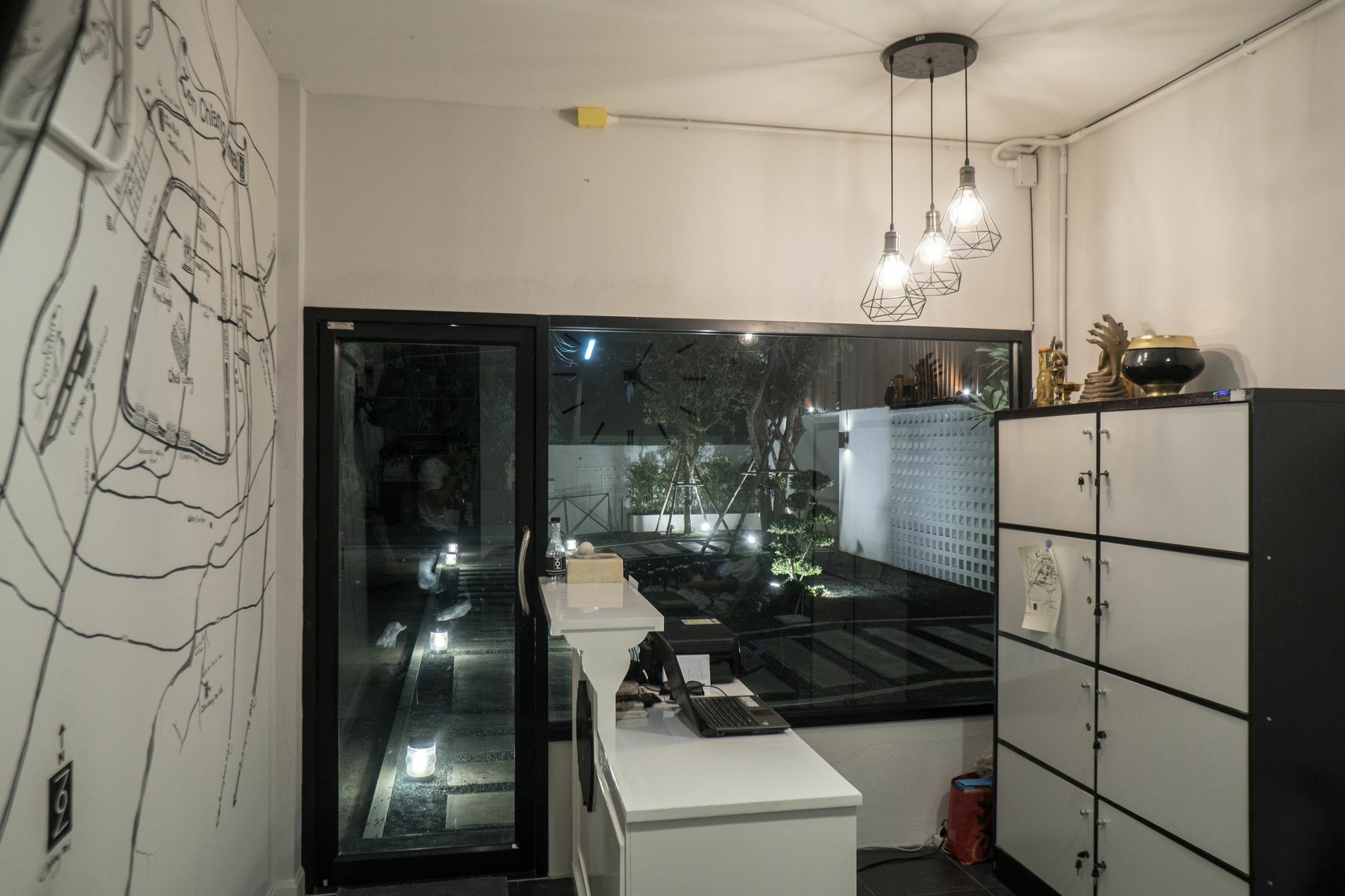 Zen Hostel Chiangmai Chiang Mai Exterior photo