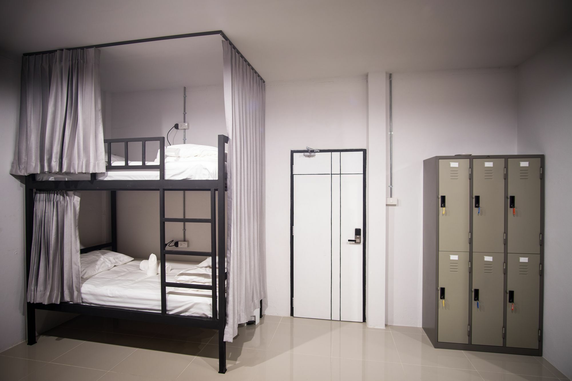 Zen Hostel Chiangmai Chiang Mai Exterior photo
