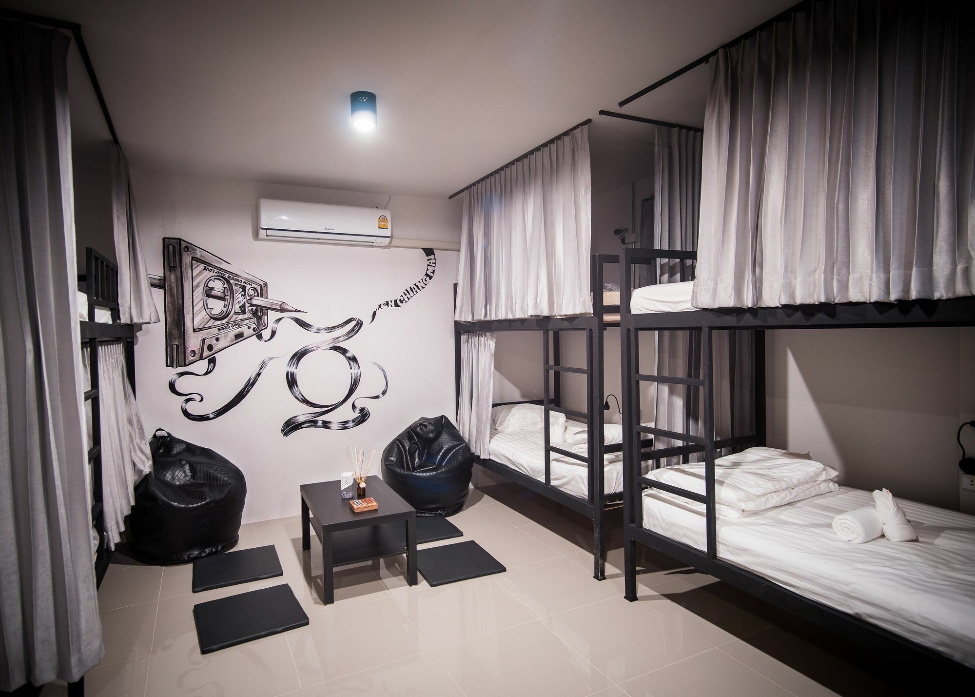 Zen Hostel Chiangmai Chiang Mai Exterior photo